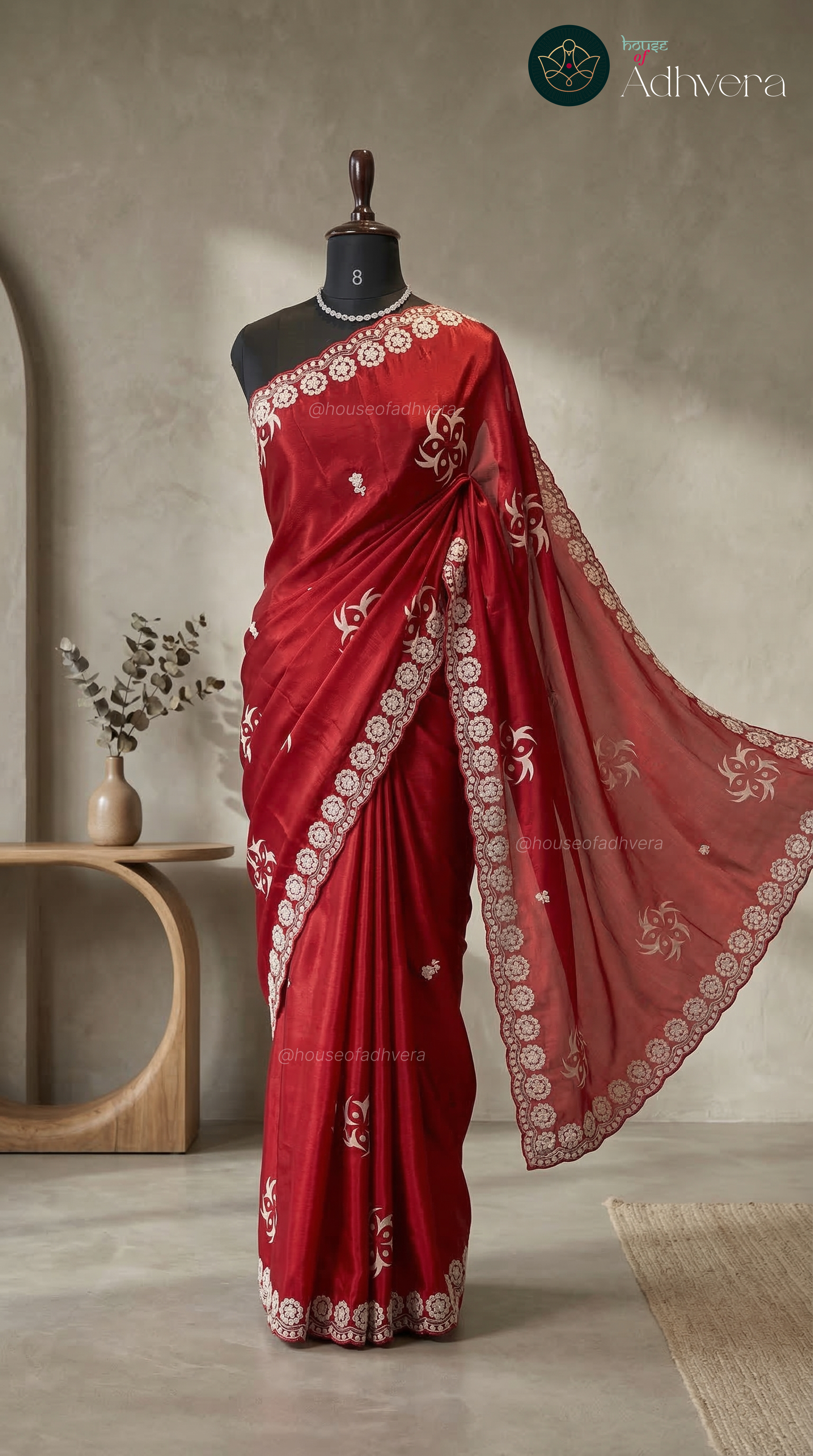 Scarlet Charm- HOA 1176