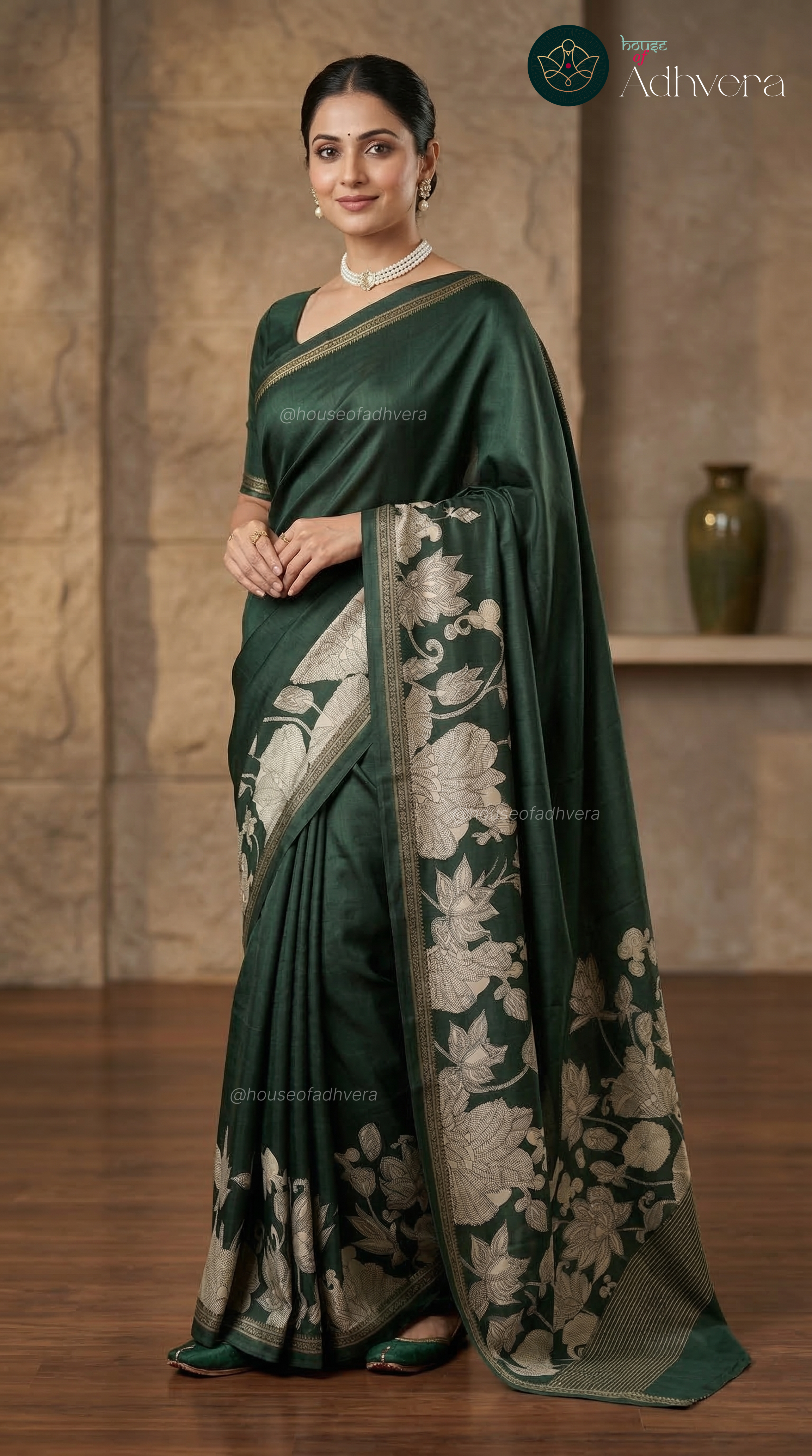 Emerald Grace Floral- HOA 1194