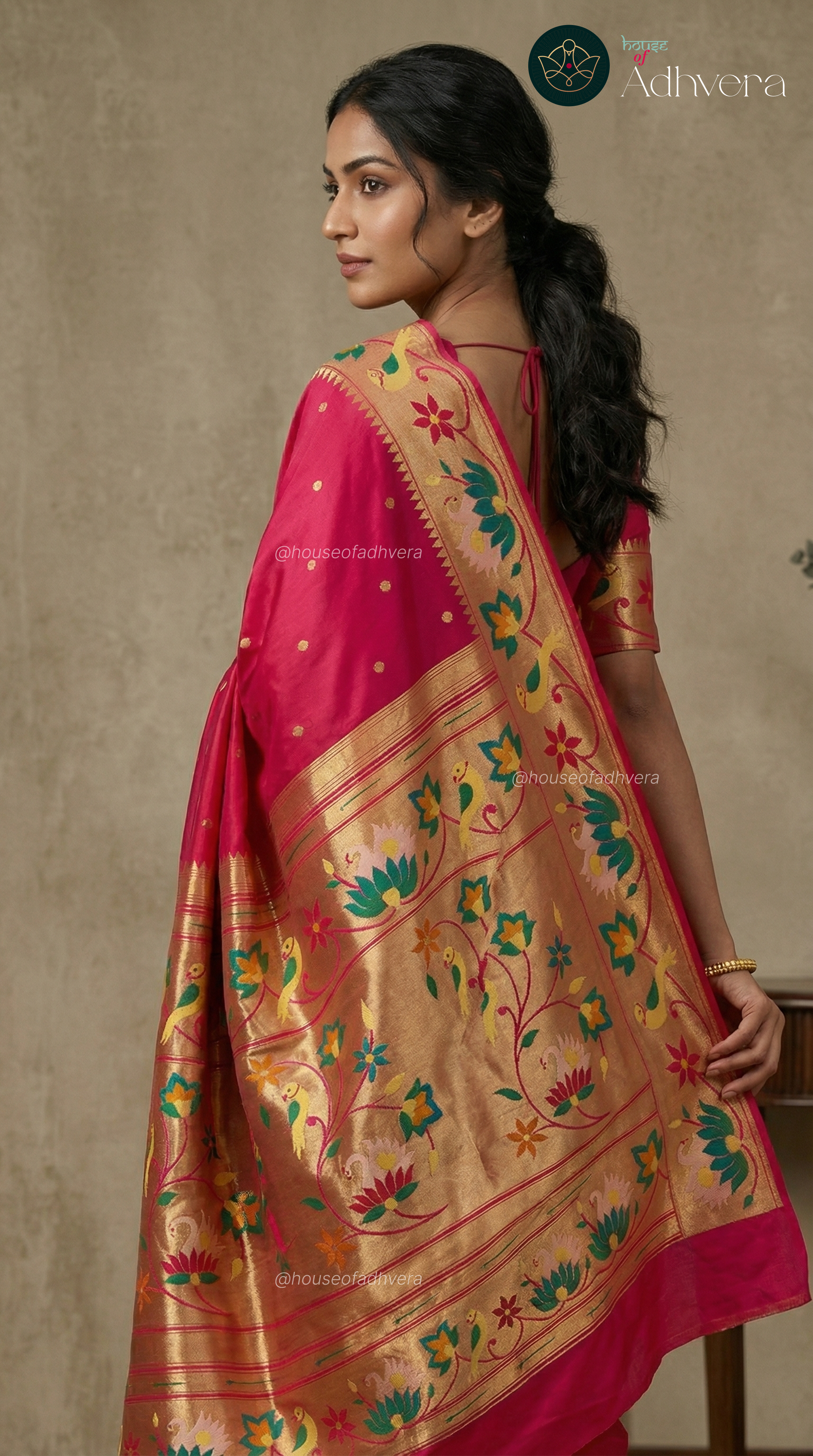 Gulnaar Paithani- HOA 1158